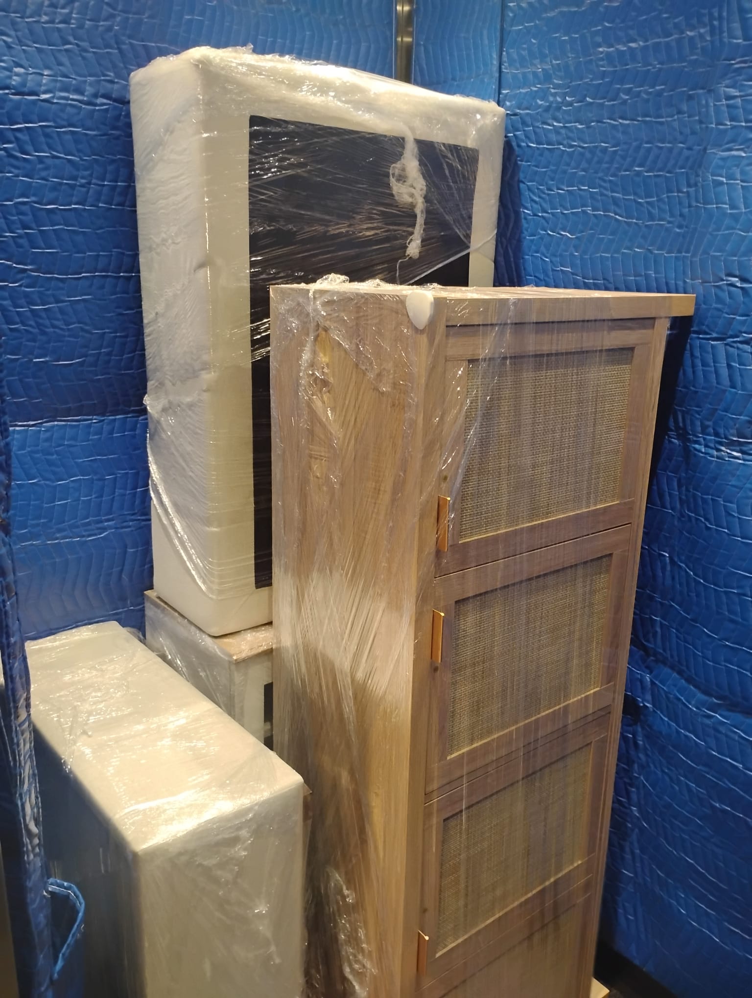 Loveport Moving & Delivery project photo 23